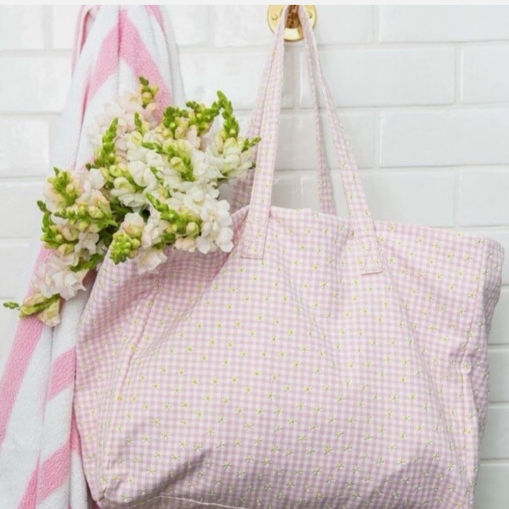 Stoney Clover Lane Seersucker Slouchy Tote Daisy Sunset Pink White Bag